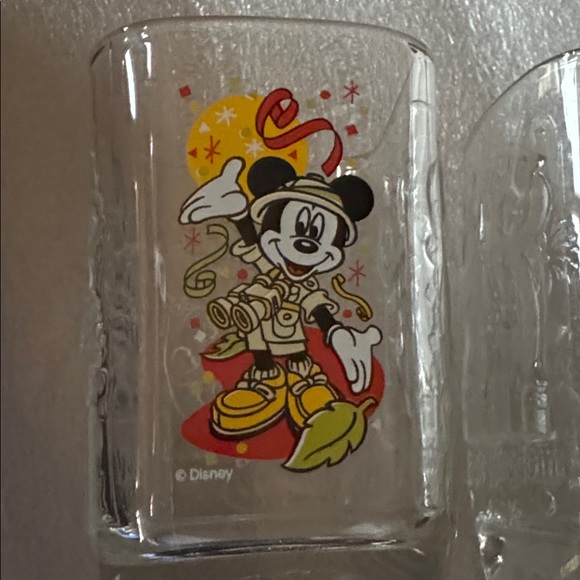 McDonald’s Mickey Mouse Glass Tumblers from 2000 - Picture 6 of 11
